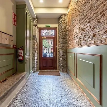 Portu By Aston Appartement