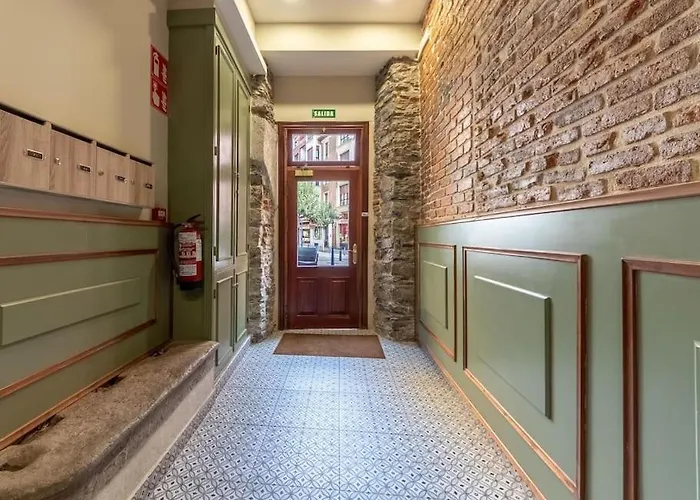 Portu By Aston Apartment