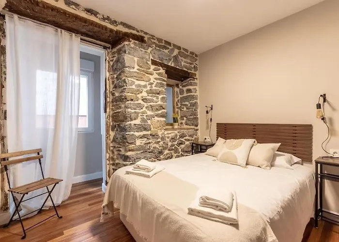 Portu By Aston Apartment Portugalete